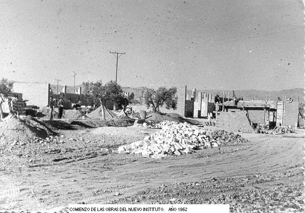 obrasnuevoinstituto1962.jpg (71206 bytes)